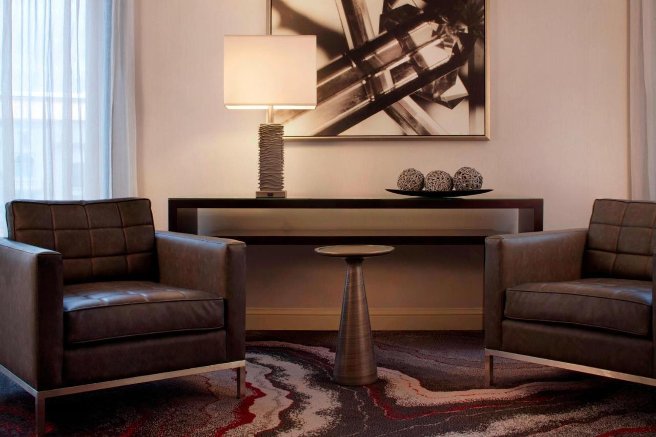Denver Airport Marriott At Gateway Park Hotel 3*